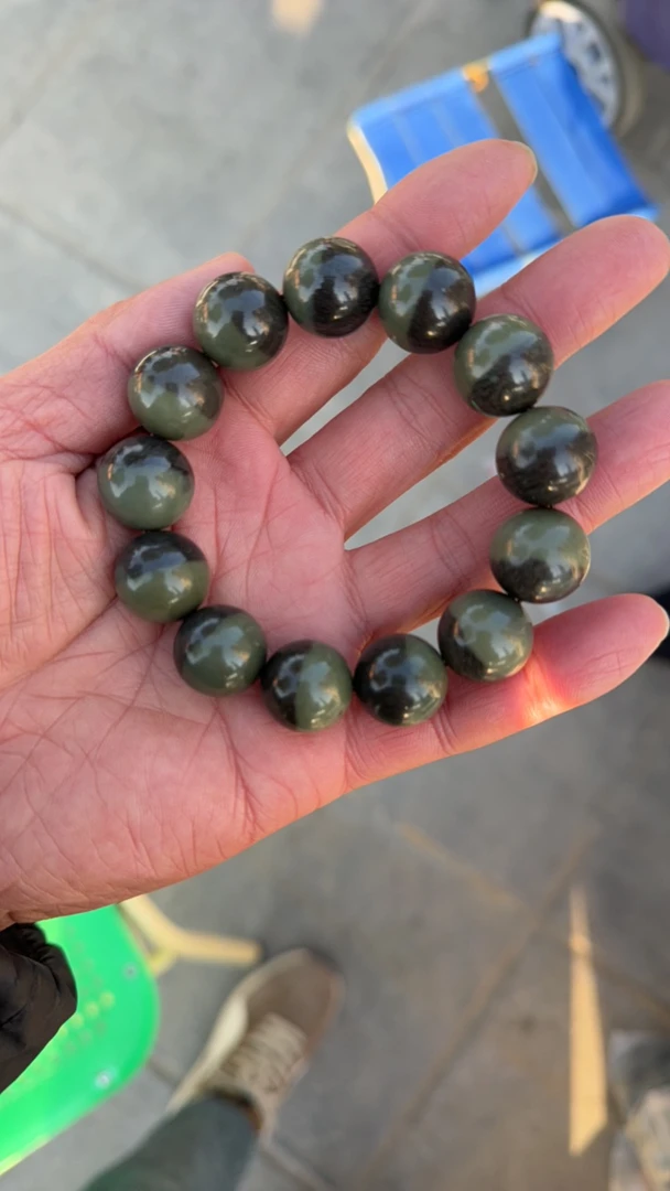 新疆和田玉手串卡16