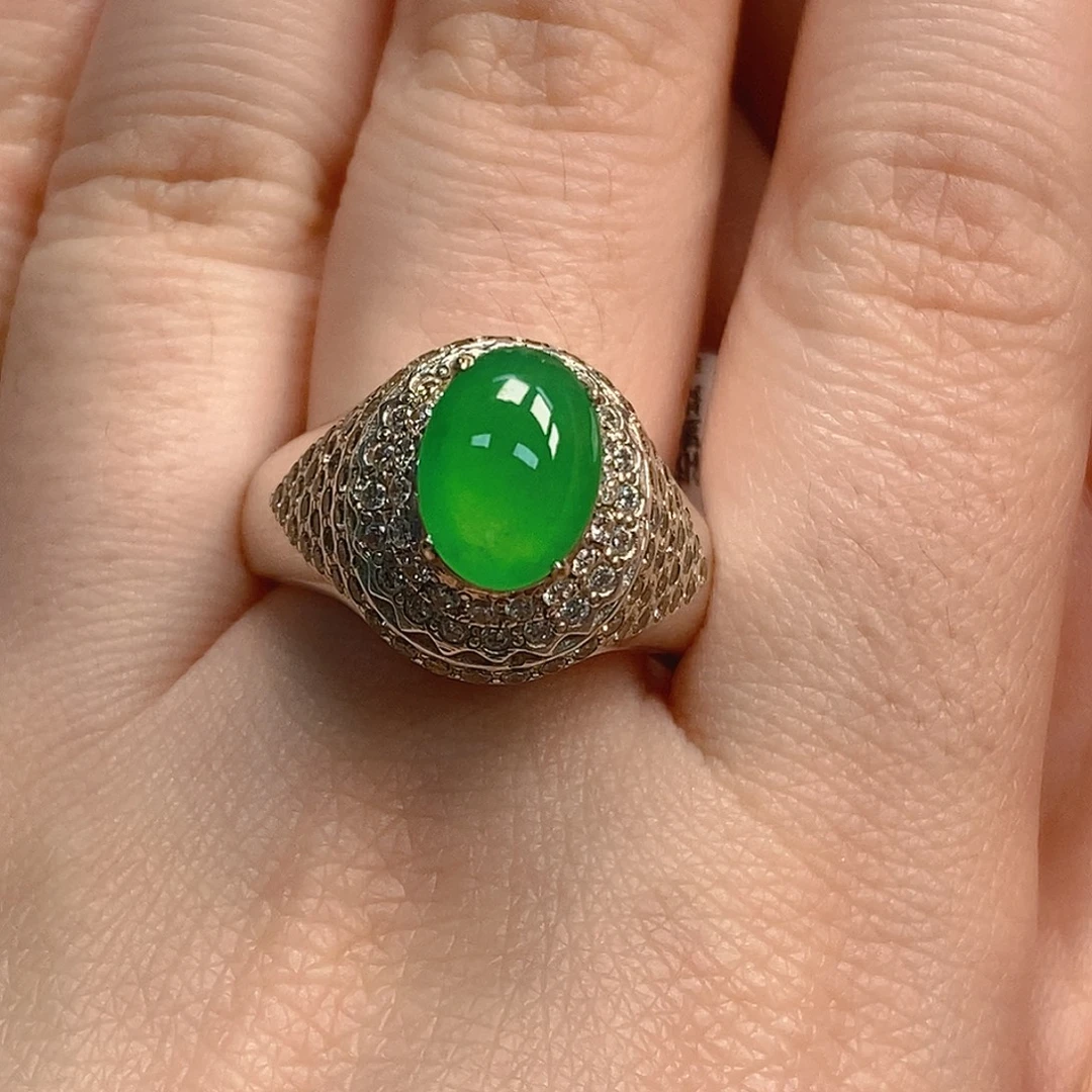 舞***蝶翡翠未镶嵌戒指翡翠蛋面