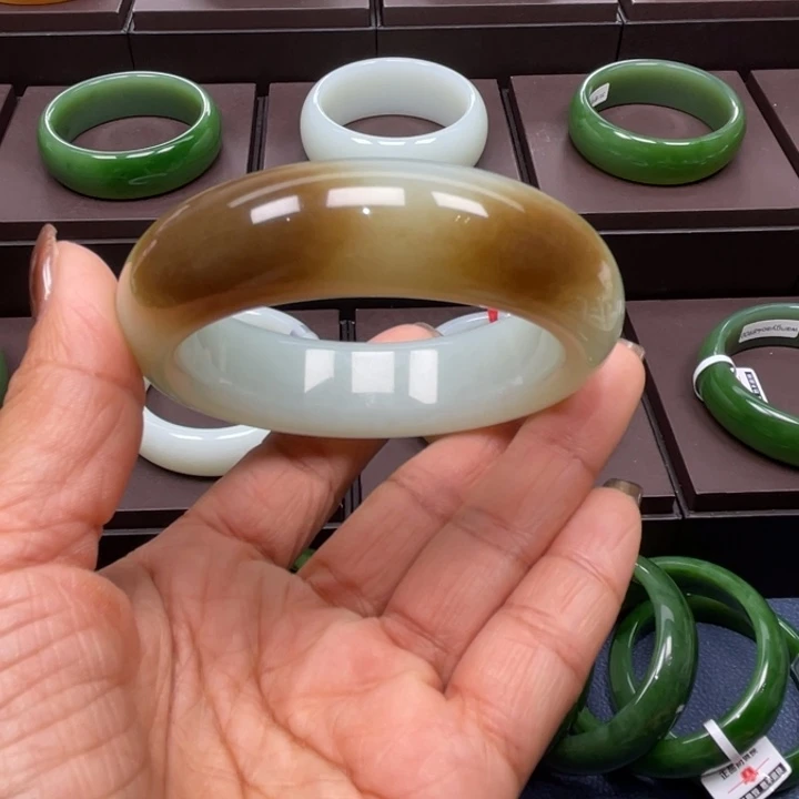 和田玉未镶嵌手镯56.57