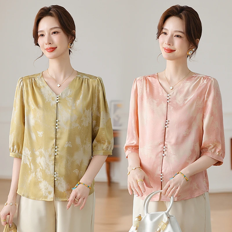 新款夏季时尚妈妈装洋气中袖小衫中老年女夏装休闲风薄款V领开衫