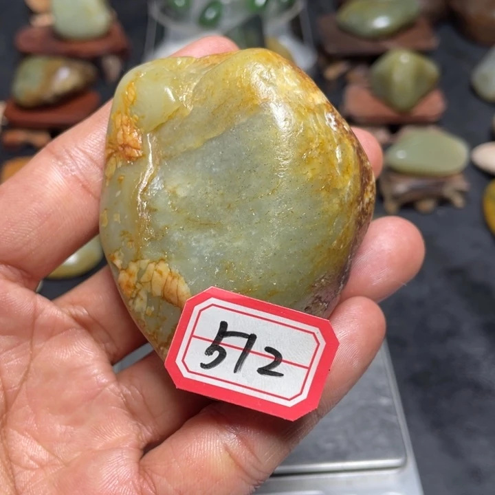 颈饰未镶嵌和田玉512