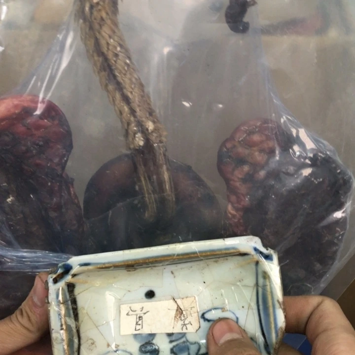 陶瓷孤品单件车里拍