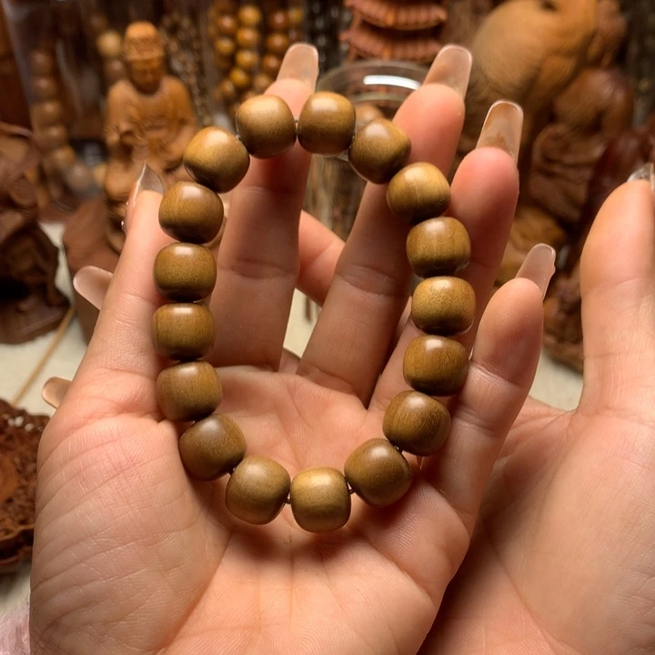 檀香木其他老山檀香手把件