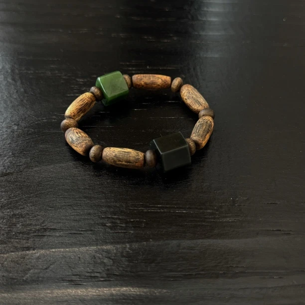 松烟｜和田玉设计款手串多样性发其一