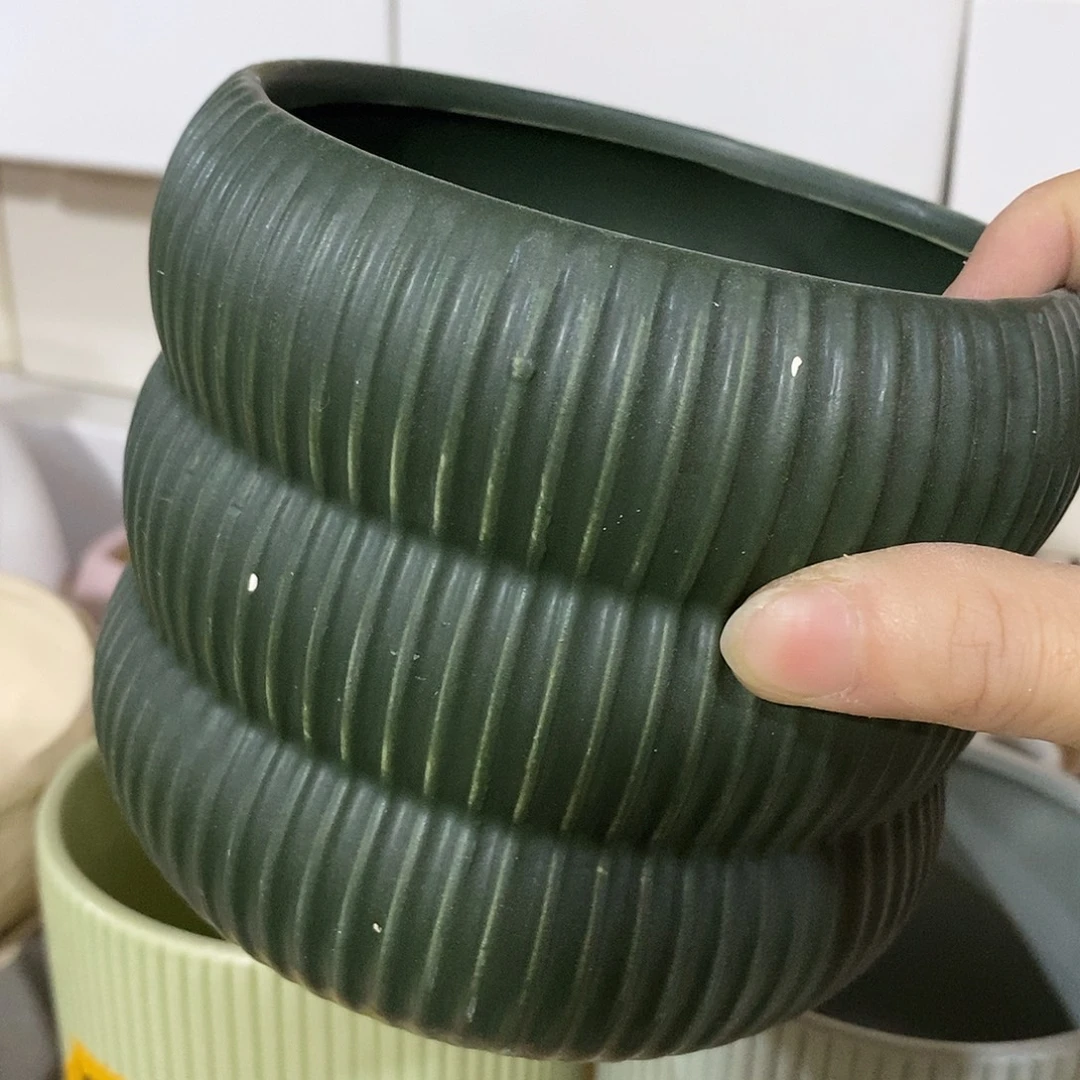 杯子陶盆有孔 瑕疵介意勿拍