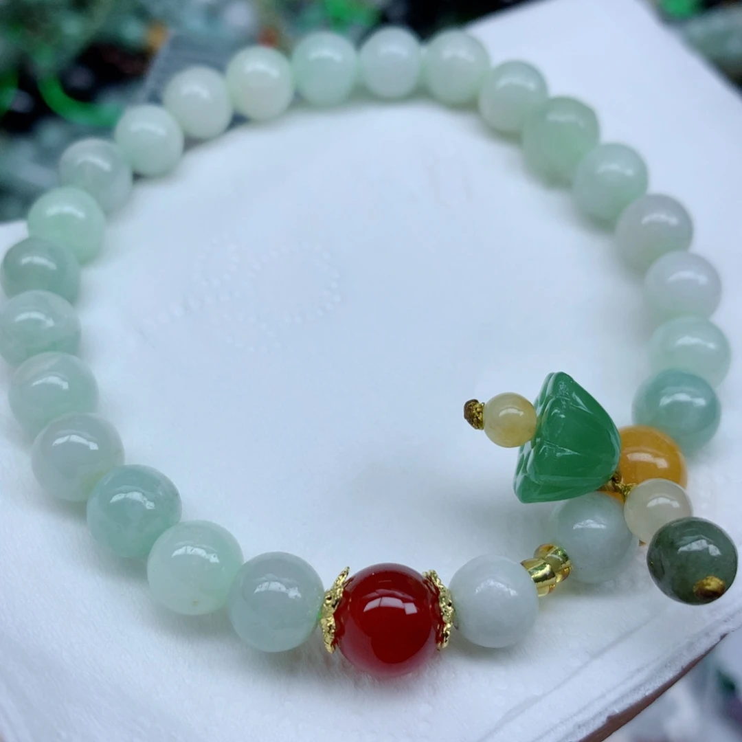 翡翠未镶嵌颈饰手串