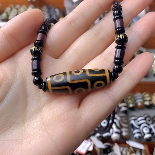 未镶嵌颈饰玛瑙/玉髓