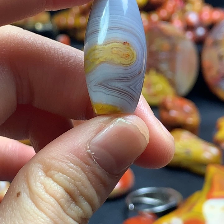 玛瑙/玉髓未镶嵌桶珠