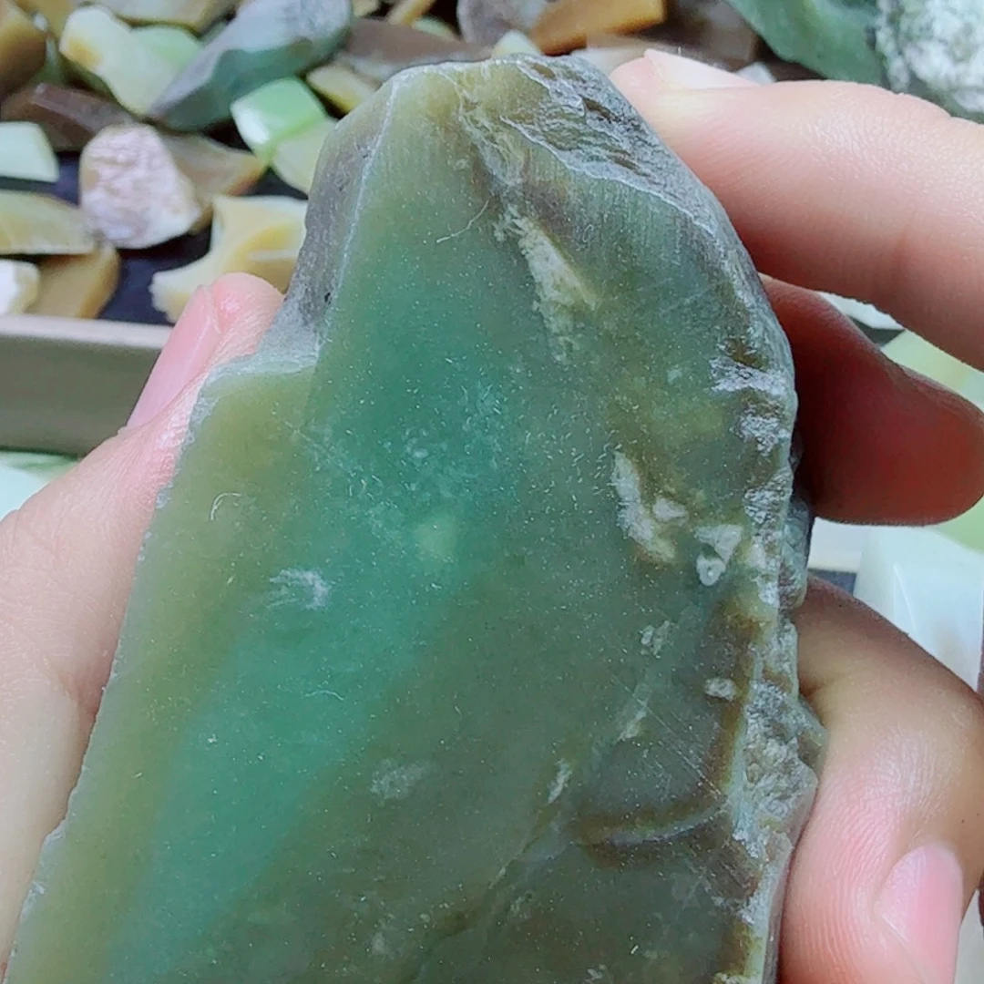未镶嵌和田玉（糖玉）挂件