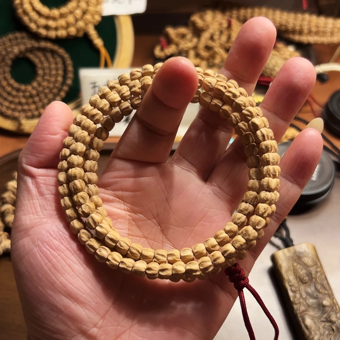 子***i柏香籽/百香籽吊坠顺纹龙脊