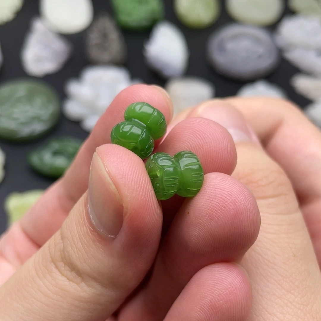 【闪购商品】颈饰未镶嵌和田玉許*云