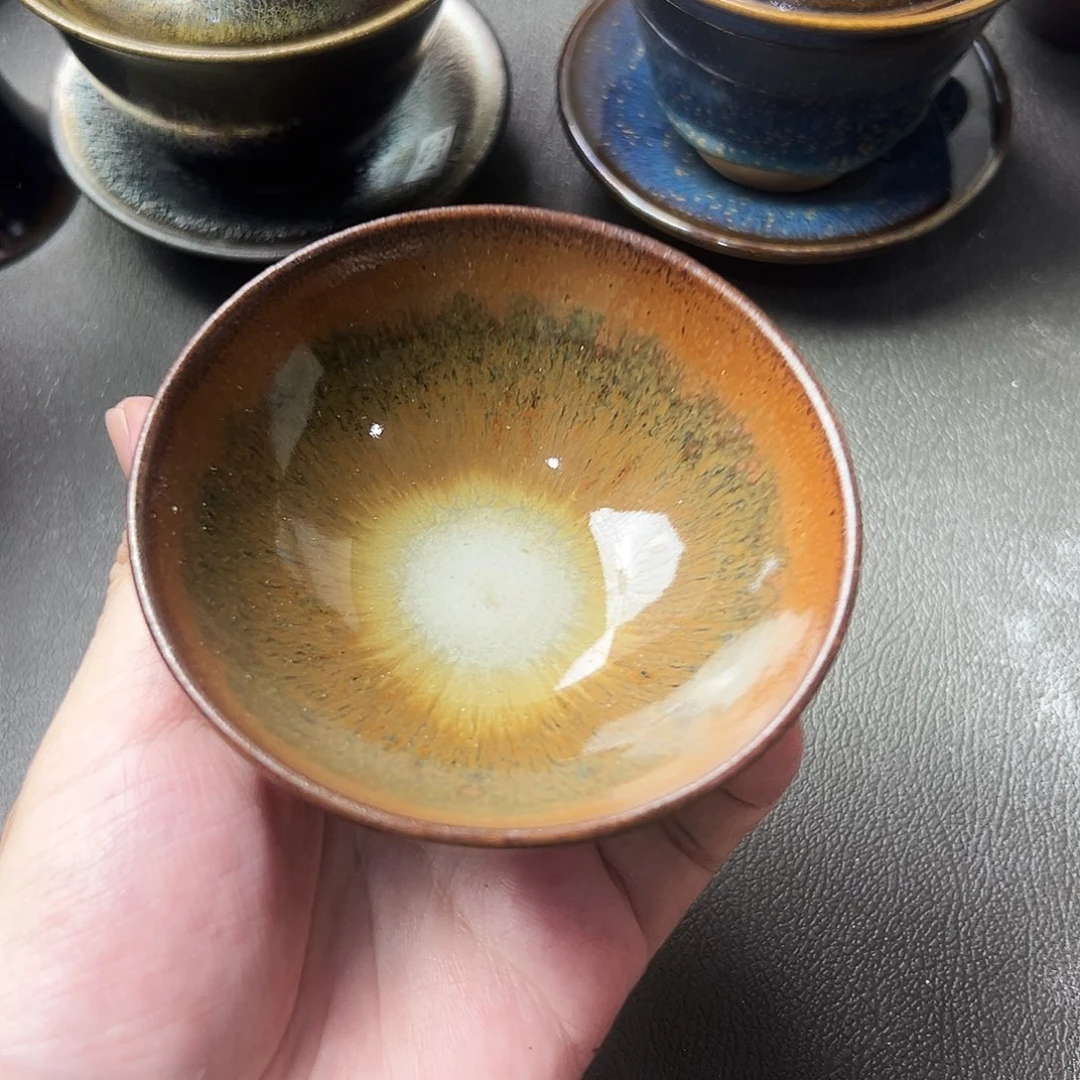 茶盏这两位女明星太棒哦