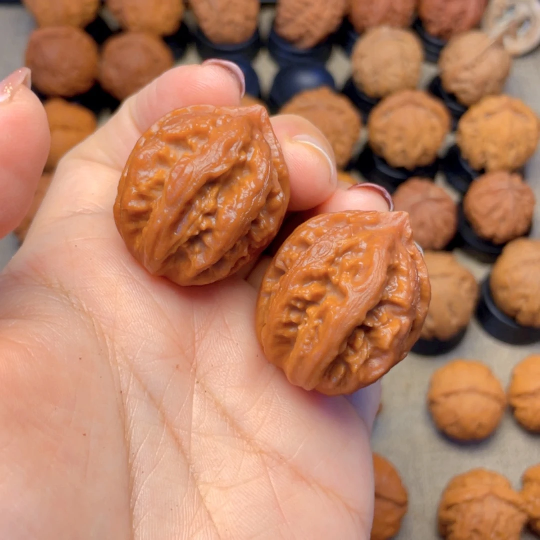 【闪购商品】把件文玩核桃龙脊八棱