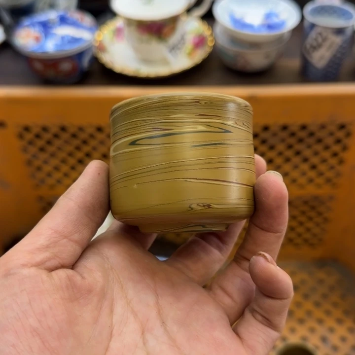 ****了瓷片哈哈哈哈哈哈哈