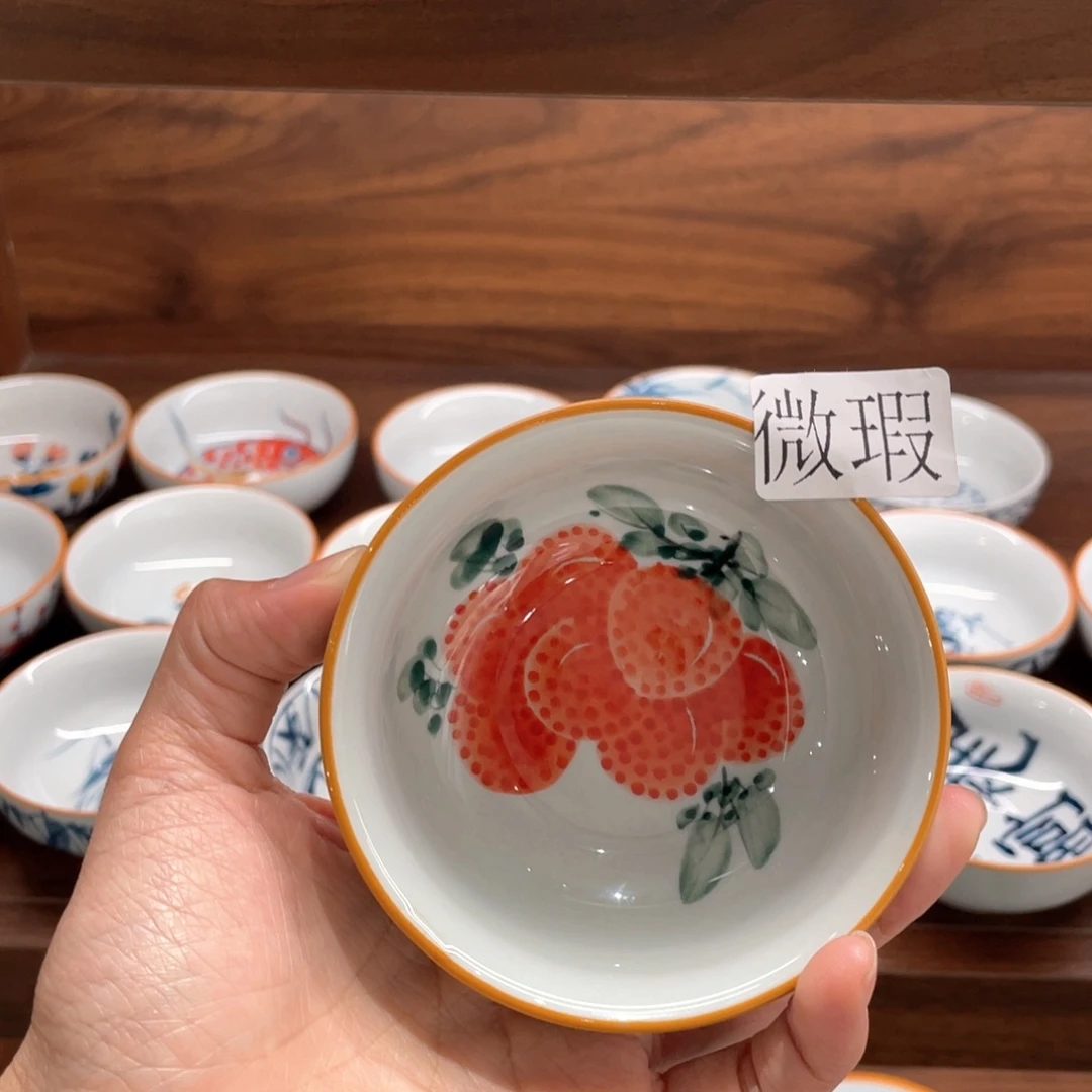 釉下手绘茶具微瑕