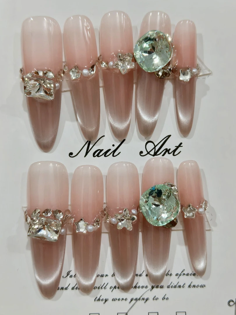 直播间孤品穿戴甲专拍链接默认微瑕no退no换  备注编码三单飞