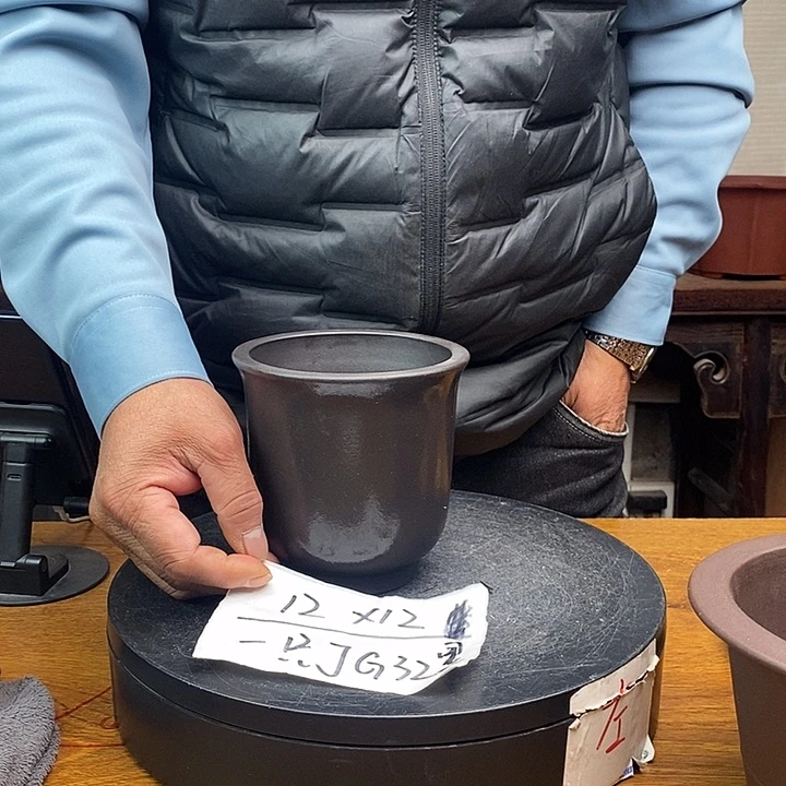 紫砂花盆货号一只JG32