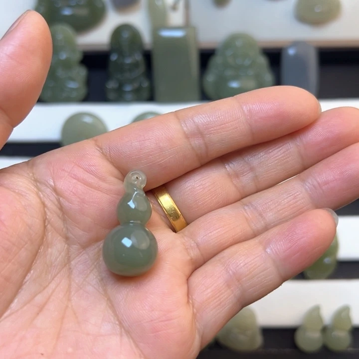 和田玉吊坠(不含链)未镶嵌致**長666