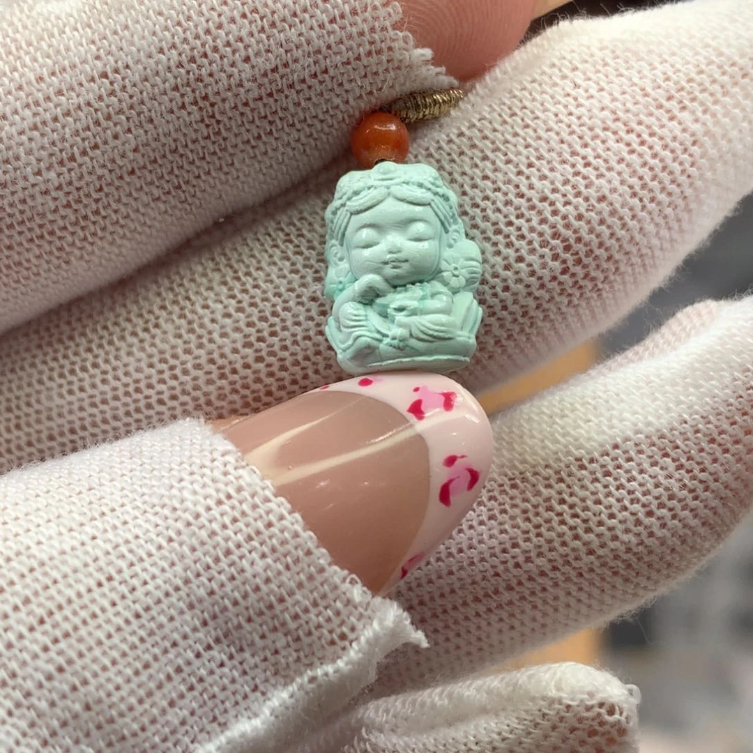 绿松石未镶嵌挂件