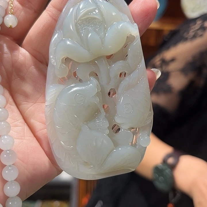未镶嵌岫玉毛衣链