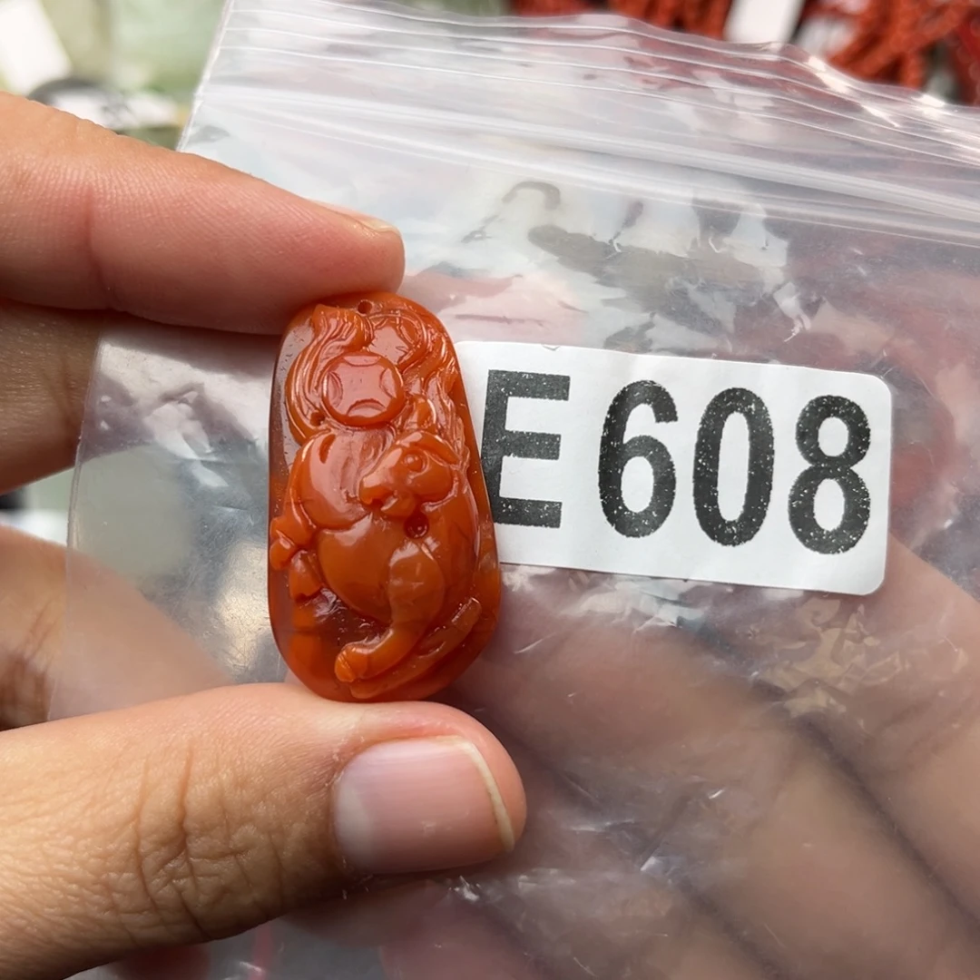 南红玛瑙未镶嵌珠宝奇石