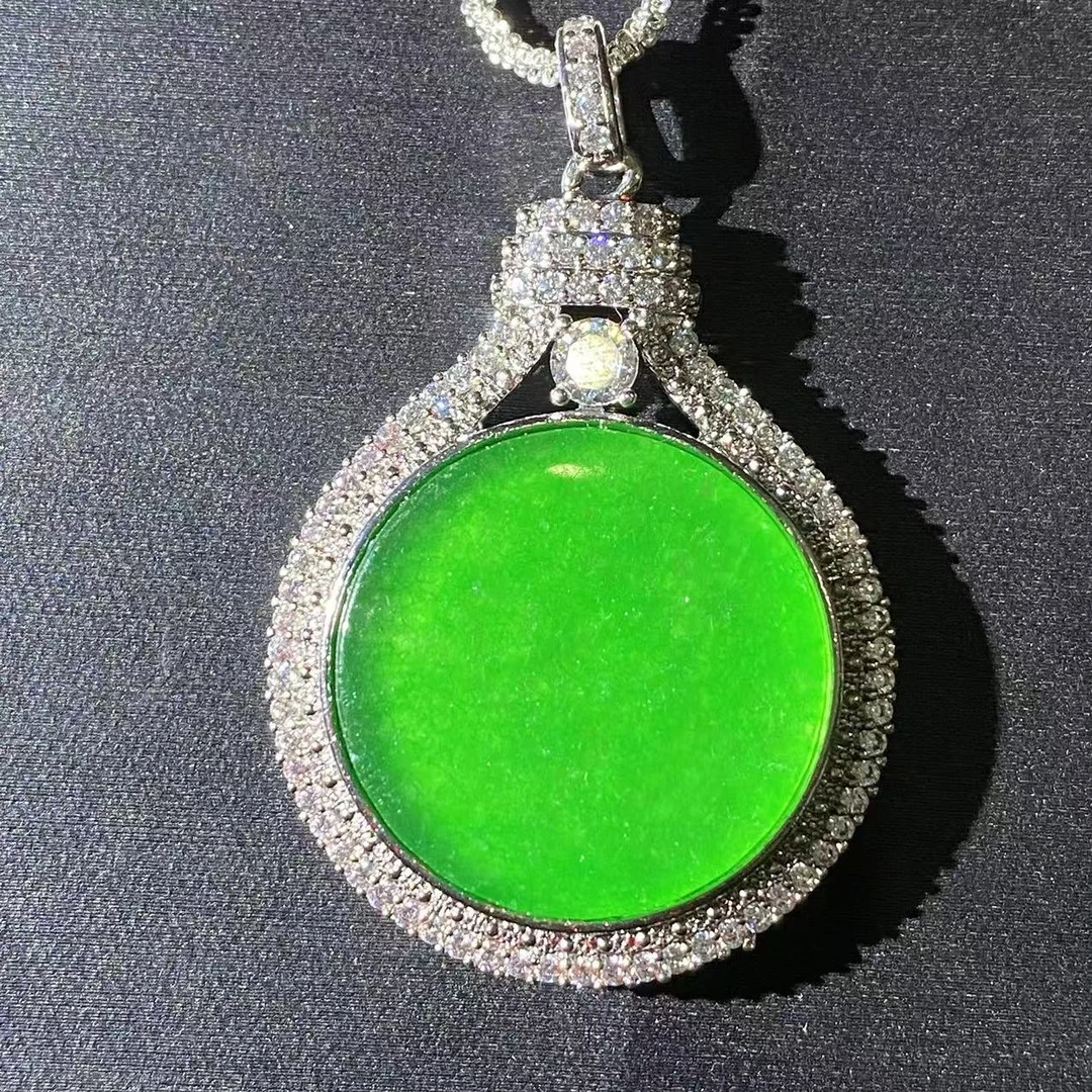 精选y149-典藏轻奢-重工豪华吊坠