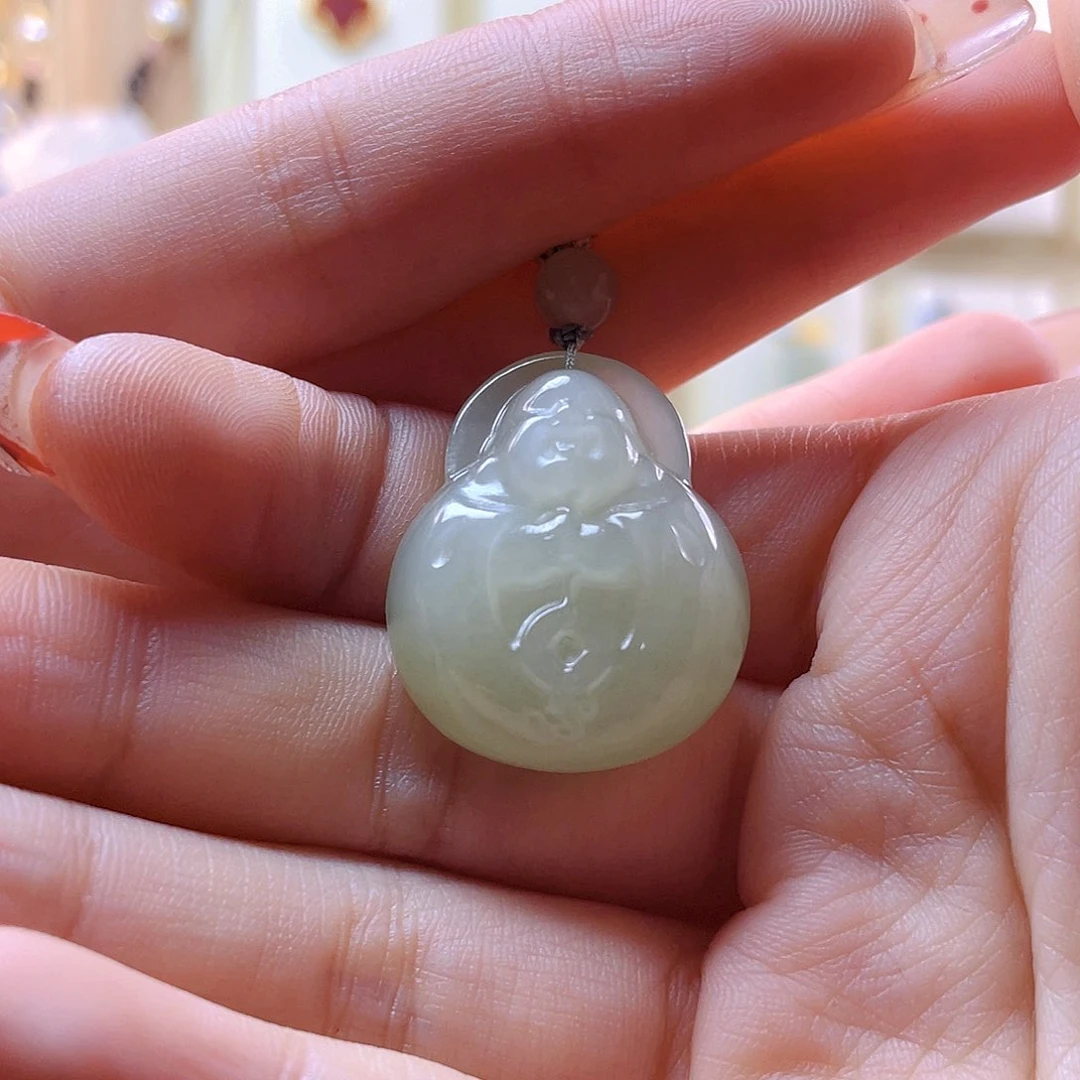 和田玉吊坠(赠链)未镶嵌泉*