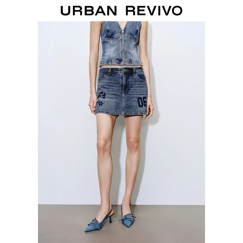 UR2025春季新款女装复古水洗字母数字印花牛仔短裤UID850006