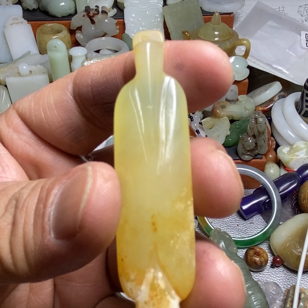 和田玉（糖玉）未镶嵌颈饰