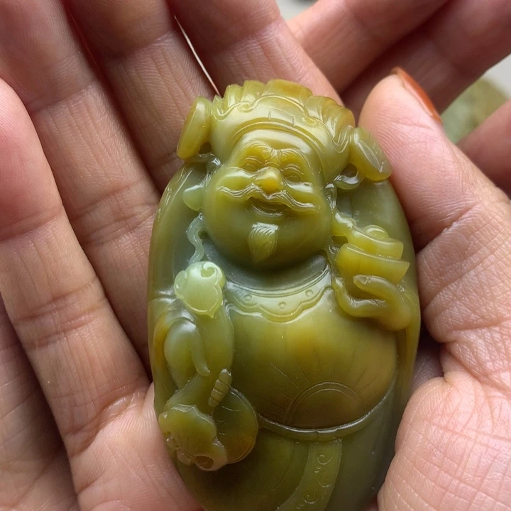 【闪购商品】岫岩河磨玉（透闪石质玉）未镶嵌吊坠天*