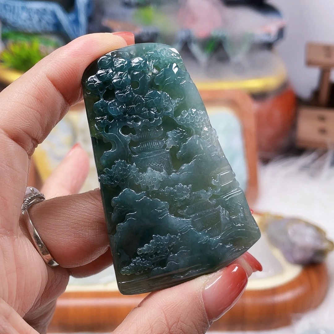 翡翠未镶嵌项圈翡翠