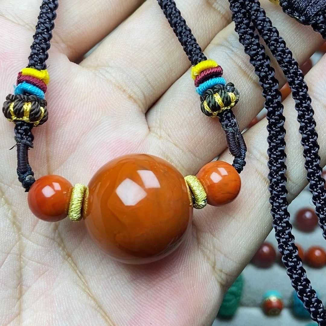 南红玛瑙未镶嵌南红玛瑙有瑕疵