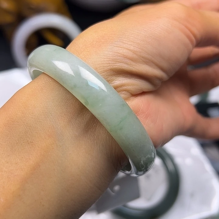 未镶嵌手镯翡翠纯天然缅甸A货湖水绿贵妃56.7