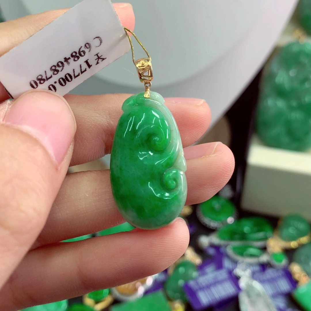 翡翠18K金镶嵌吊坠(不含链)