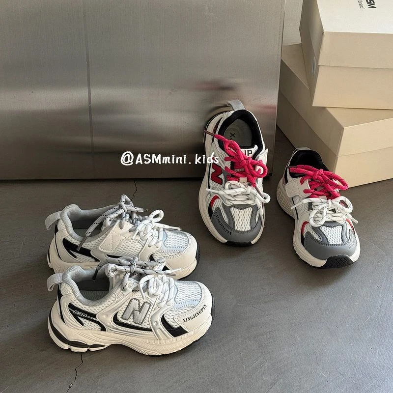 儿童拼色鞋带运动鞋2025春季新款男女童轻便时尚老爹鞋学生跑步