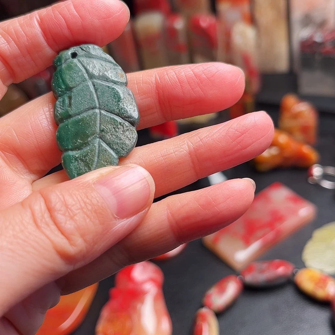 其他昌化石昌化绿挂件