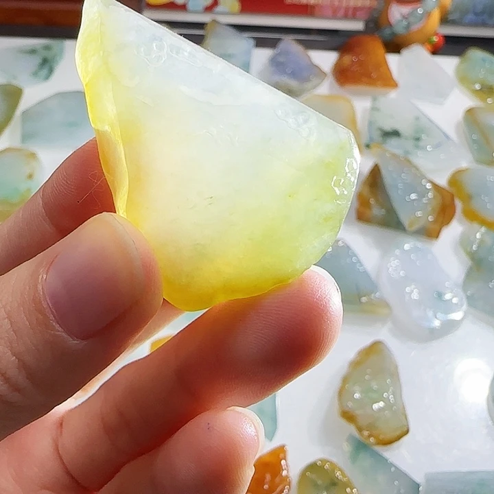 定制翡翠未镶嵌翡翠定制