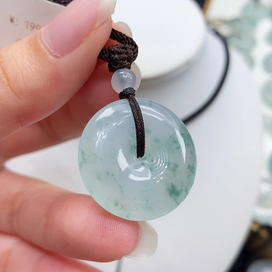 翡翠未镶嵌胸饰翡翠22，23.9/5.4