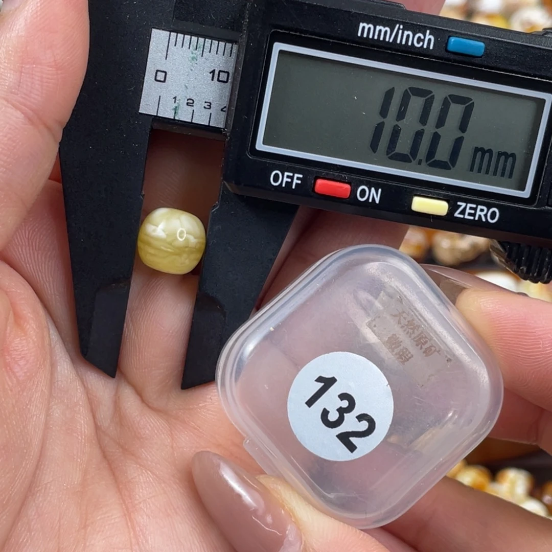 琥珀未镶嵌珠宝奇石琥珀蜜蜡微瑕