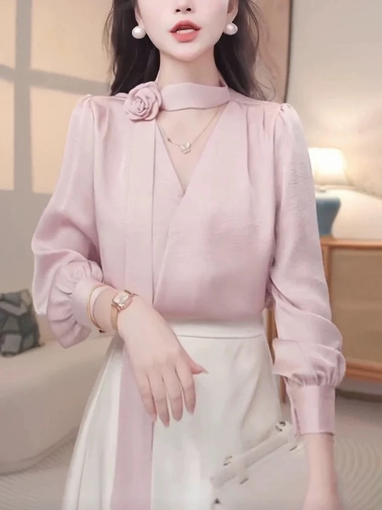 粉色飘带衬衫女2025春季新款洋气减龄职业设计感法式v领气质上衣