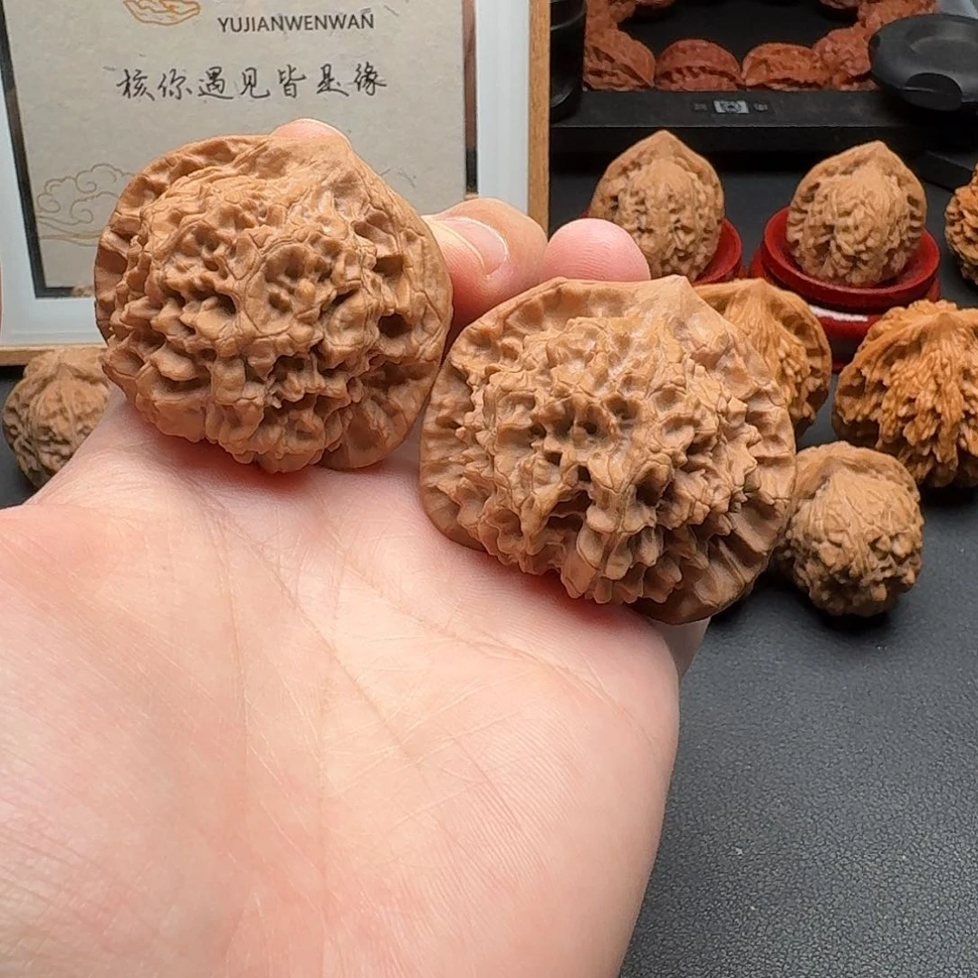 文玩核桃吊坠官帽46