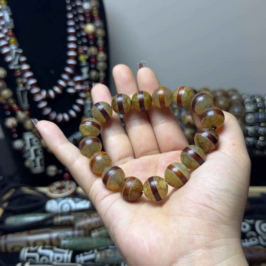 玛瑙/玉髓合金颈饰