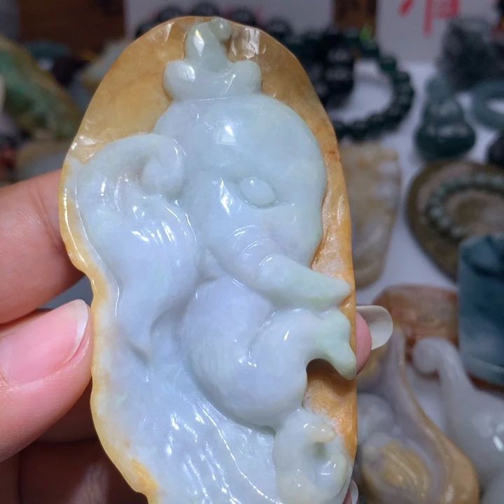 翡翠未镶嵌颈饰保真天然A货翡翠