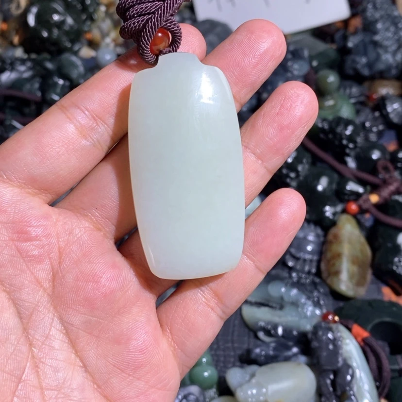 【闪购商品】未镶嵌和田玉把件?*