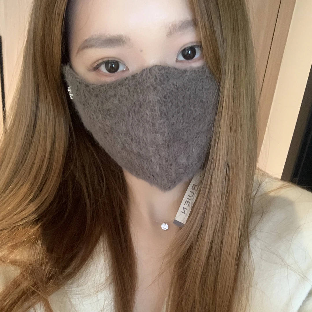 扁平方圆脸颧弓外扩盲入超显脸小秋冬护眼角保暖口罩