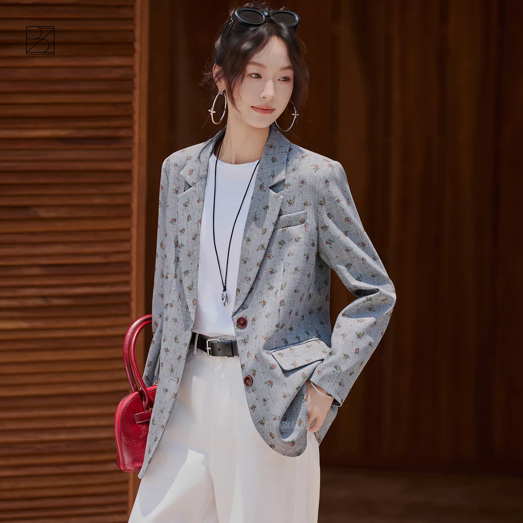 『繁花』韩版独特好看小西装外套女2025秋时尚休闲百搭宽松印花西服