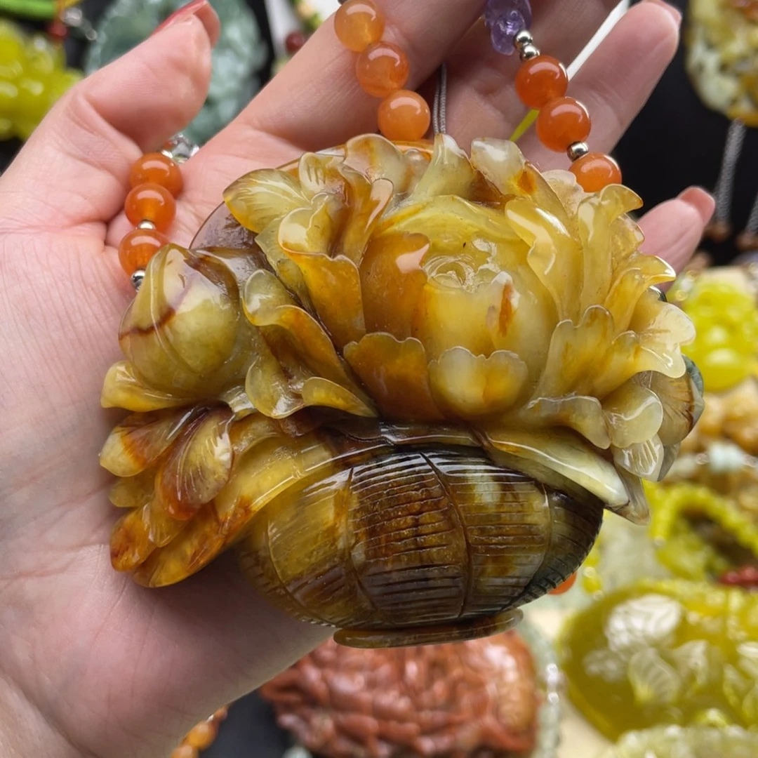 未镶嵌蛇纹石玉颈饰