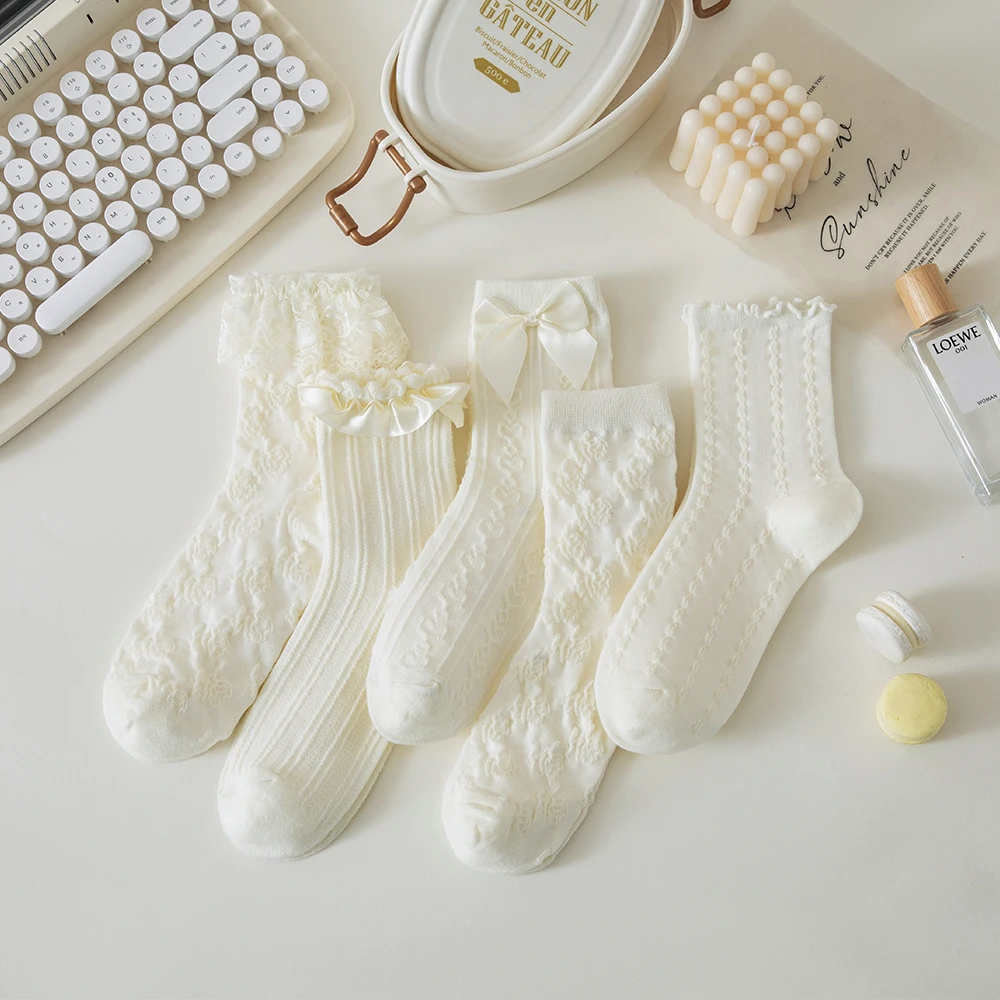 洛丽塔花边中筒袜棉袜女生春秋米色蕾丝袜子Lolita公主袜搭配JK