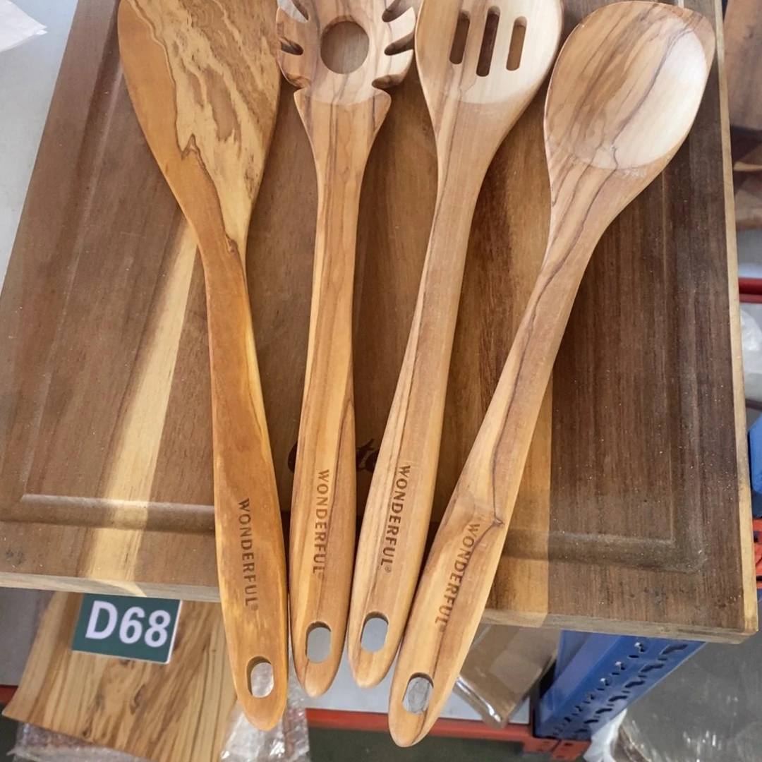 ?****?橄榄木套装