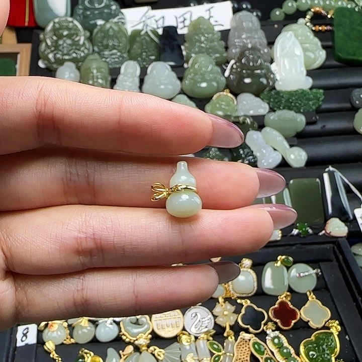 颈饰银S925镶嵌和田玉